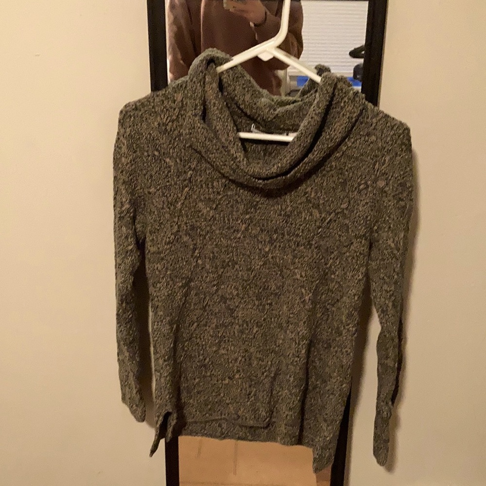 Green Turtleneck